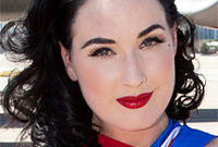 Dita-von-teeses-retro-makeup-side